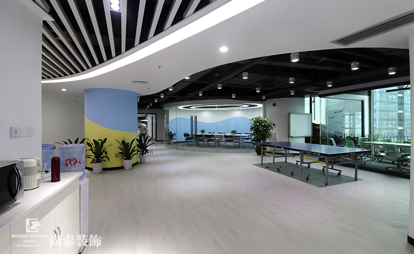 2100㎡招聘公司辦公室裝修實景圖 | 智聯招聘