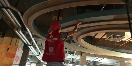 辦公室裝修和工業(yè)廠房裝修的區(qū)別是什么？
